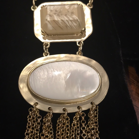 CHICOS GOLD NECKLACE WITH STONES - Picture 7 of 11